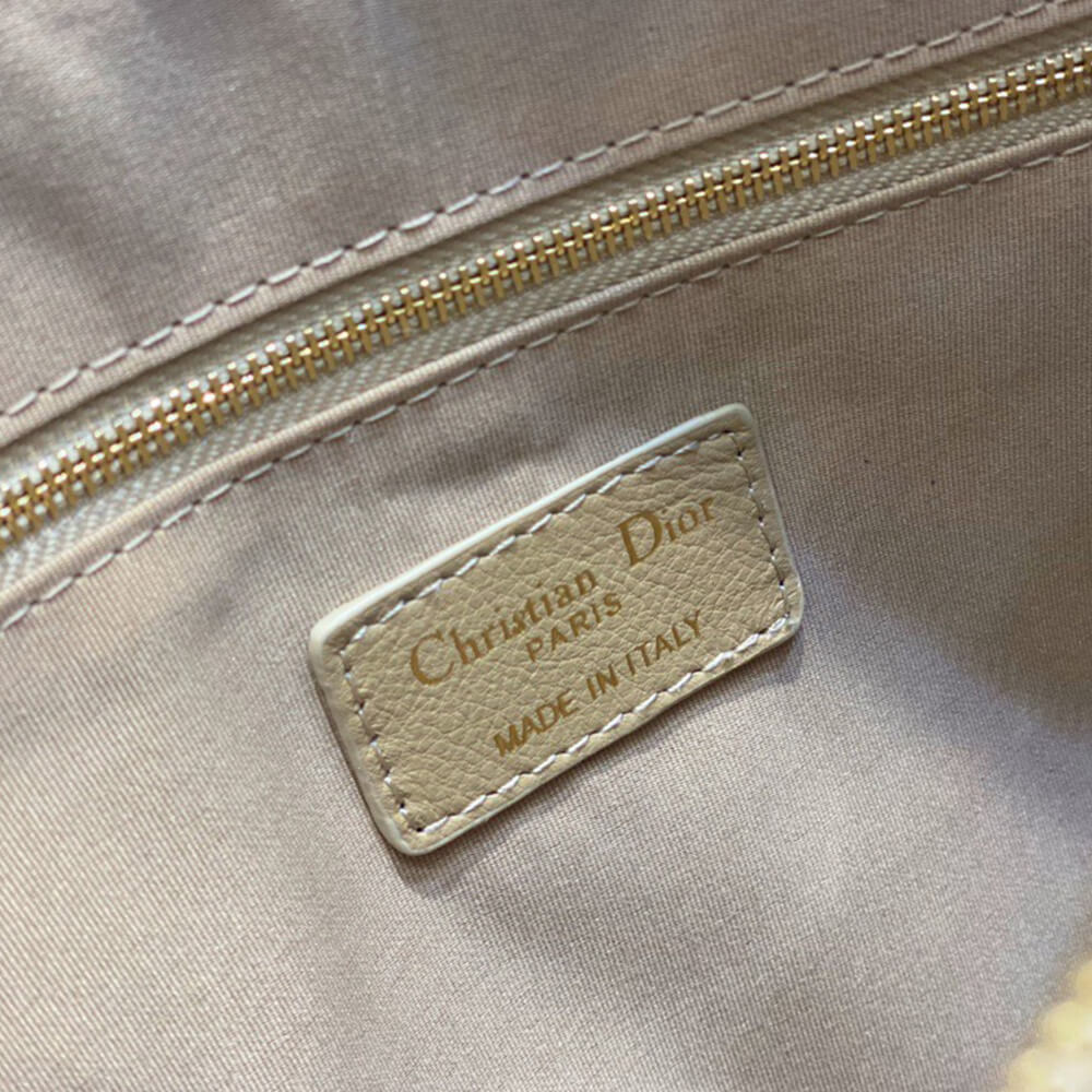 Large Dior Caro Daily Pouch(HIGH-END GRADE) - Top Club
