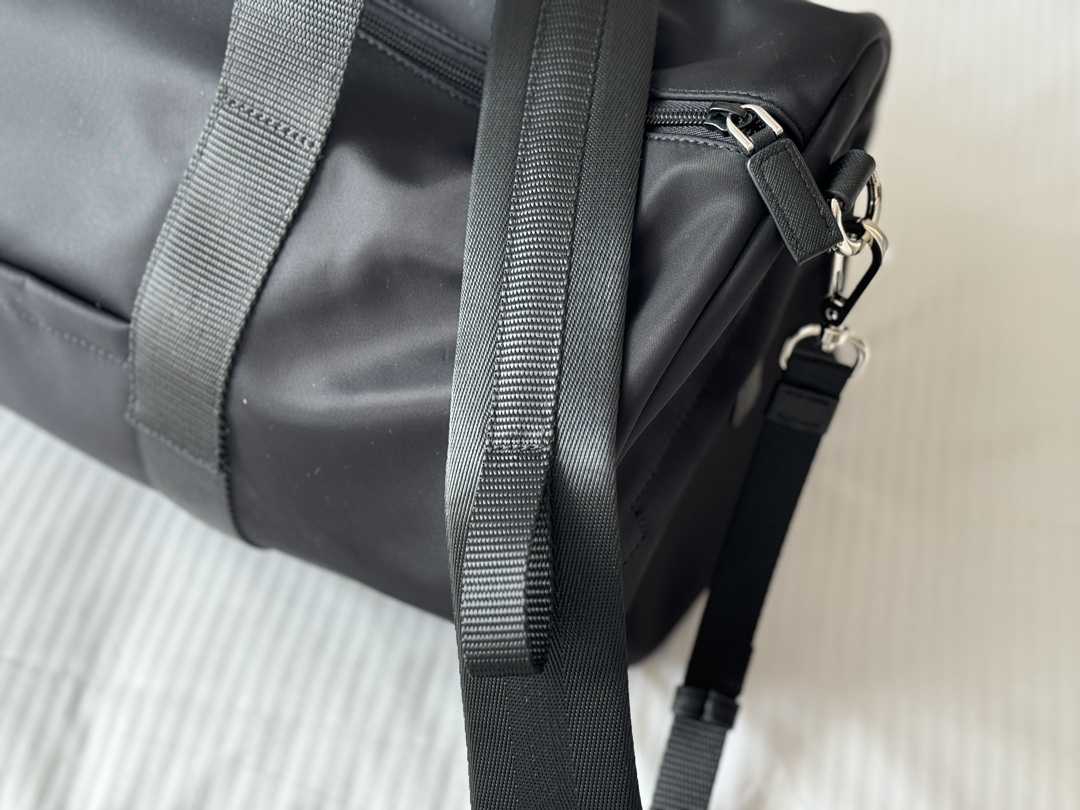 Pra new arrival travel bag size; 45*25cm - Top Club