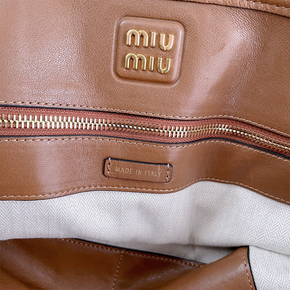 MIUMIU Medium Aventure nappa leather bag(HIGH-END Grade) - Top Club