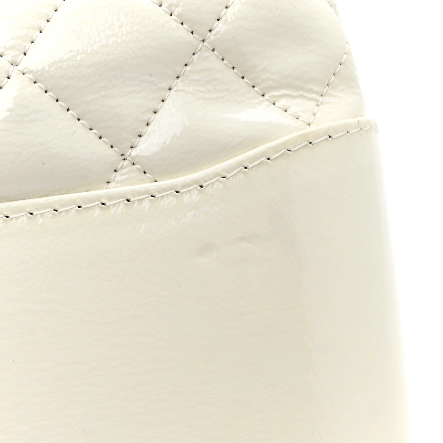 Patent Goatskin Quilted Medium Gabrielle Hobo White - Top Club