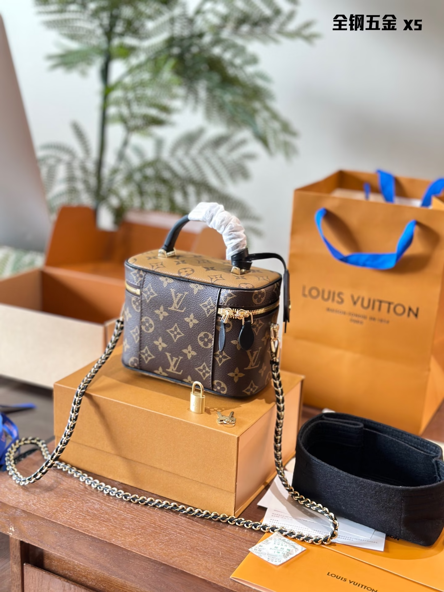 Louis new arrival Vanity bucket bag size; 19*13*11cm - Top Club