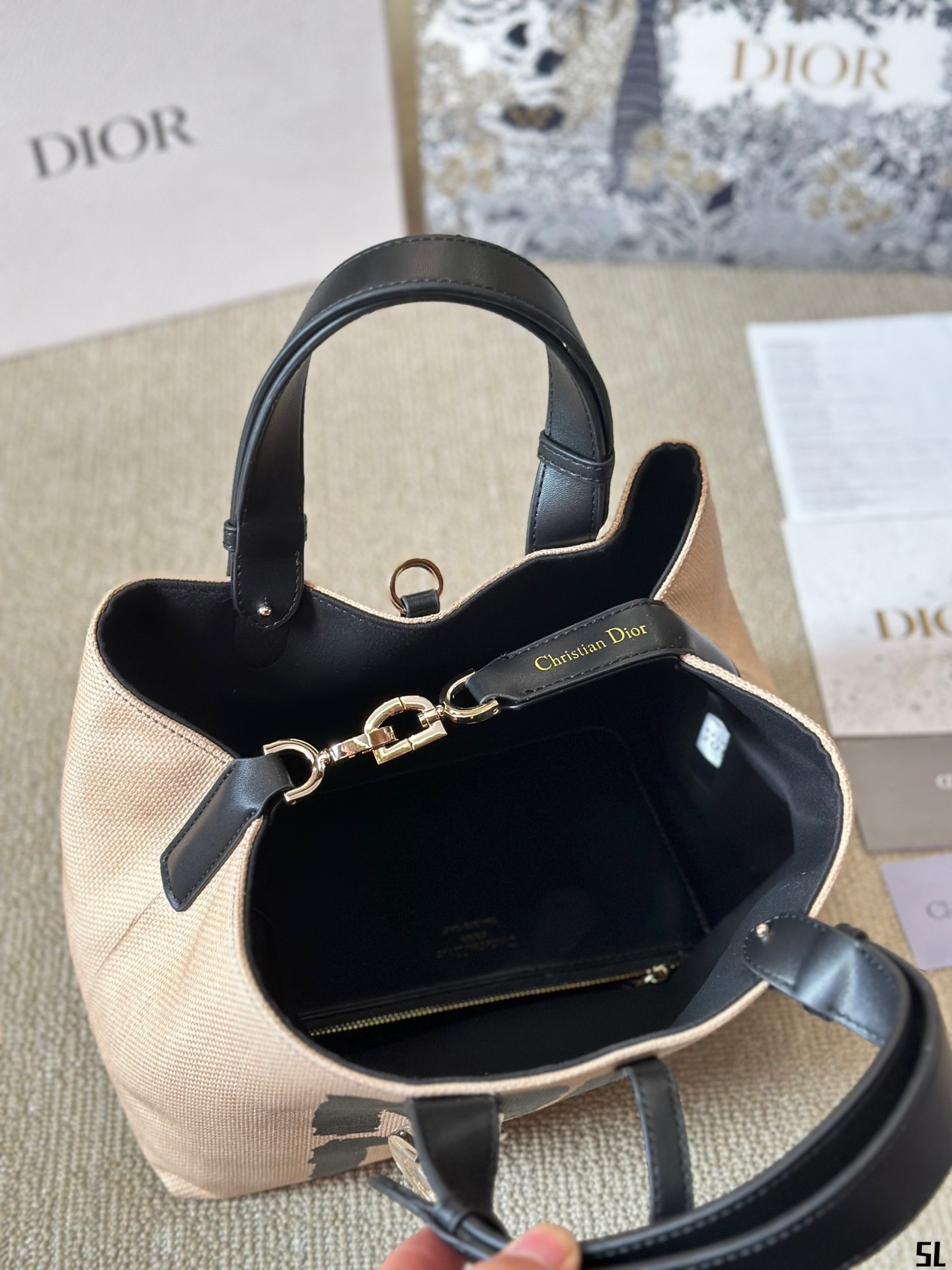 Miss D Toujours new arrival tote bag size: 30*20 cm - Top Club