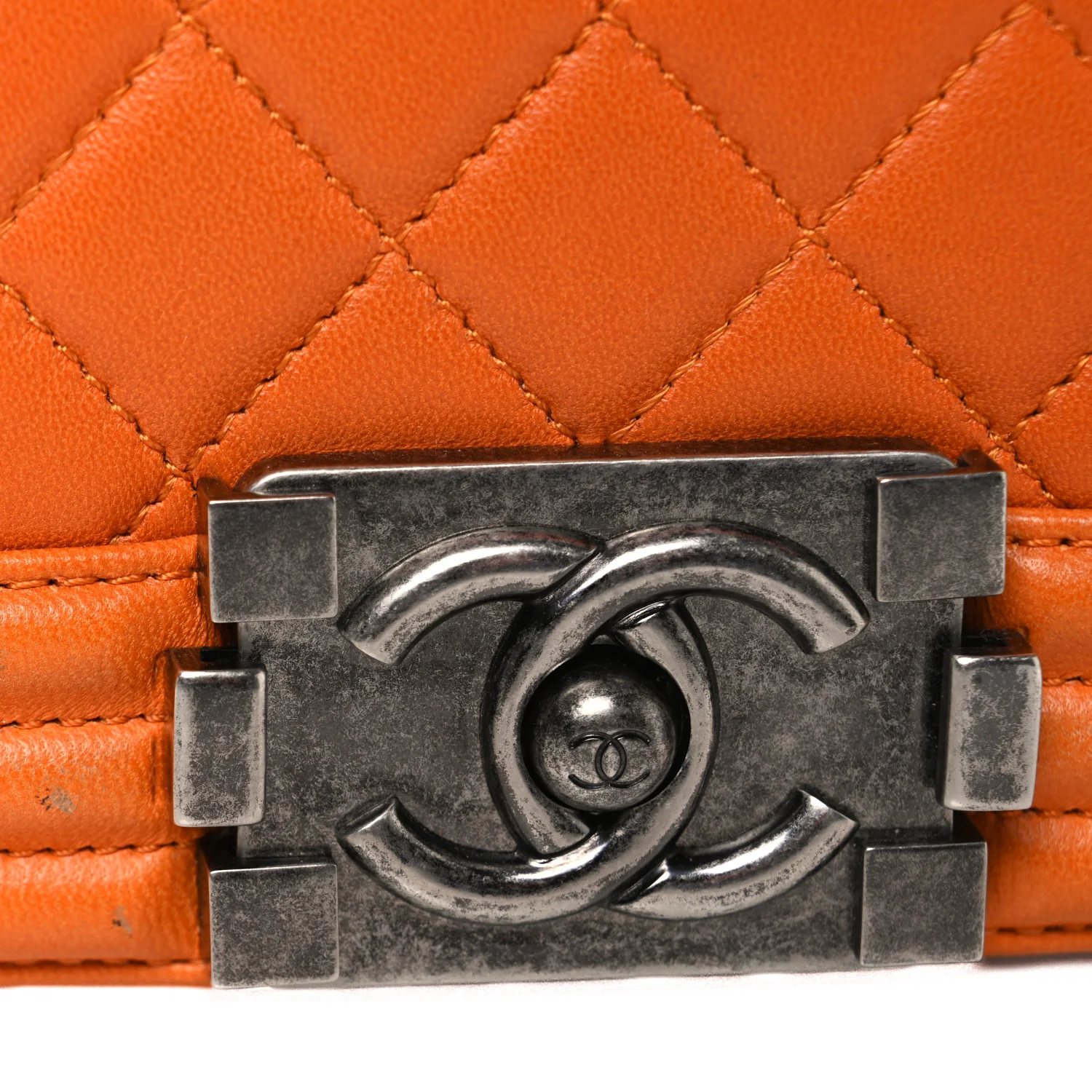 Lambskin Quilted Medium Boy Flap Orange - Top Club