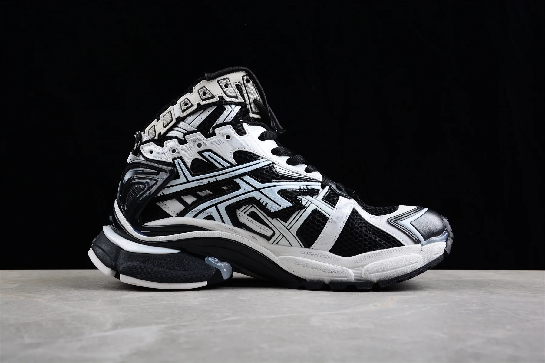 Balenciaga Runner Hightop 7.0 – Black/White - Sneaker Replica Workshop