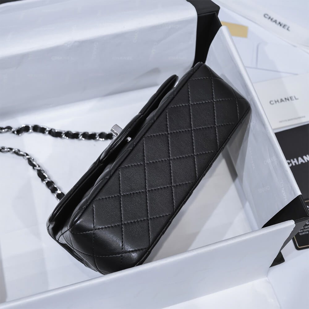 CHANEL MINI FLAP BAG - Top Club