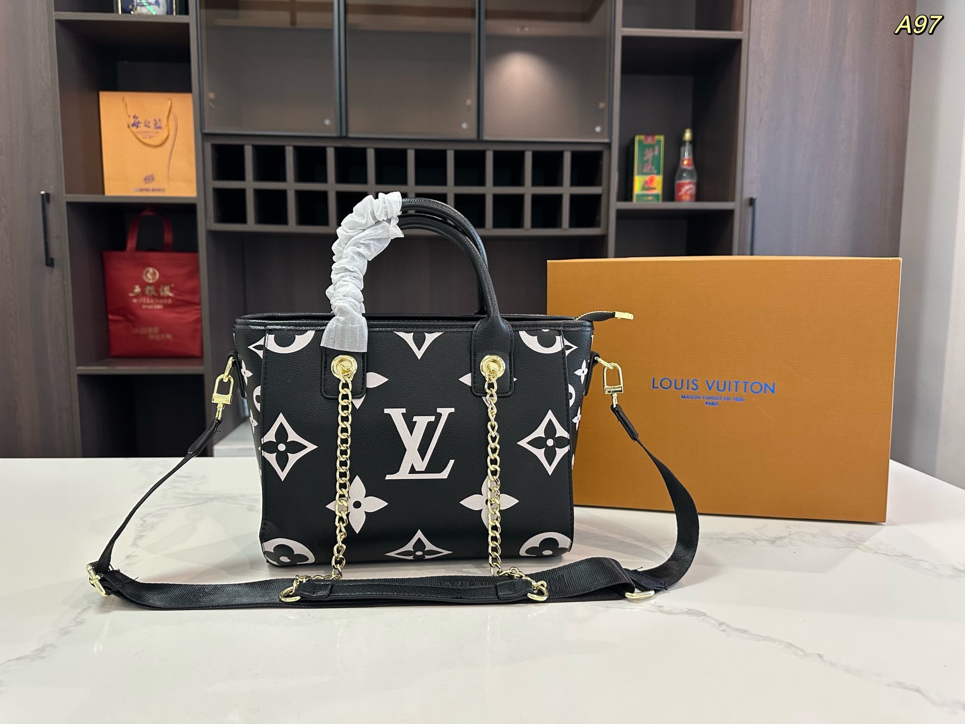 Louis new arrival tote bag size: 26*22cm cm - Top Club