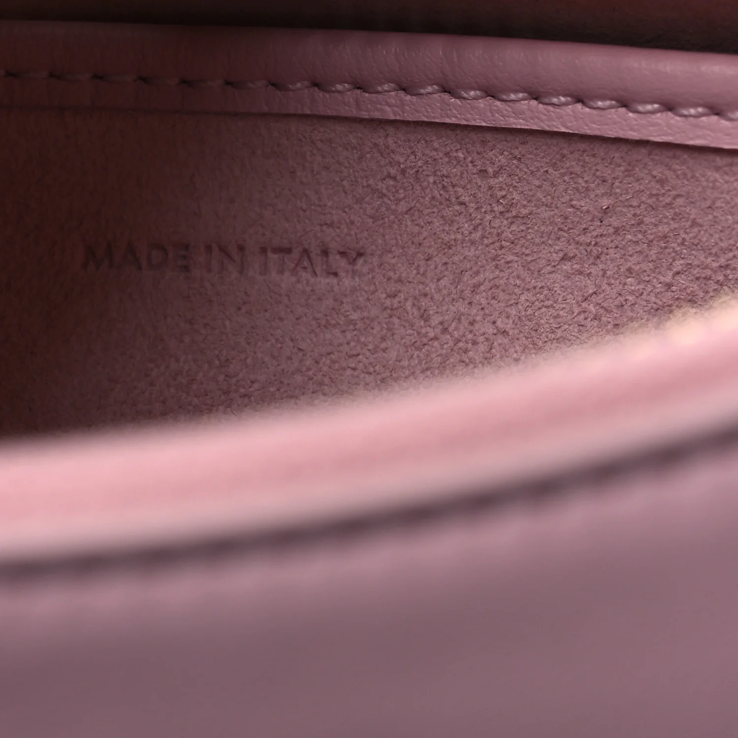 Smooth Calfskin Medium Strap Ava Triomphe Shoulder Pastel Pink - Top Club