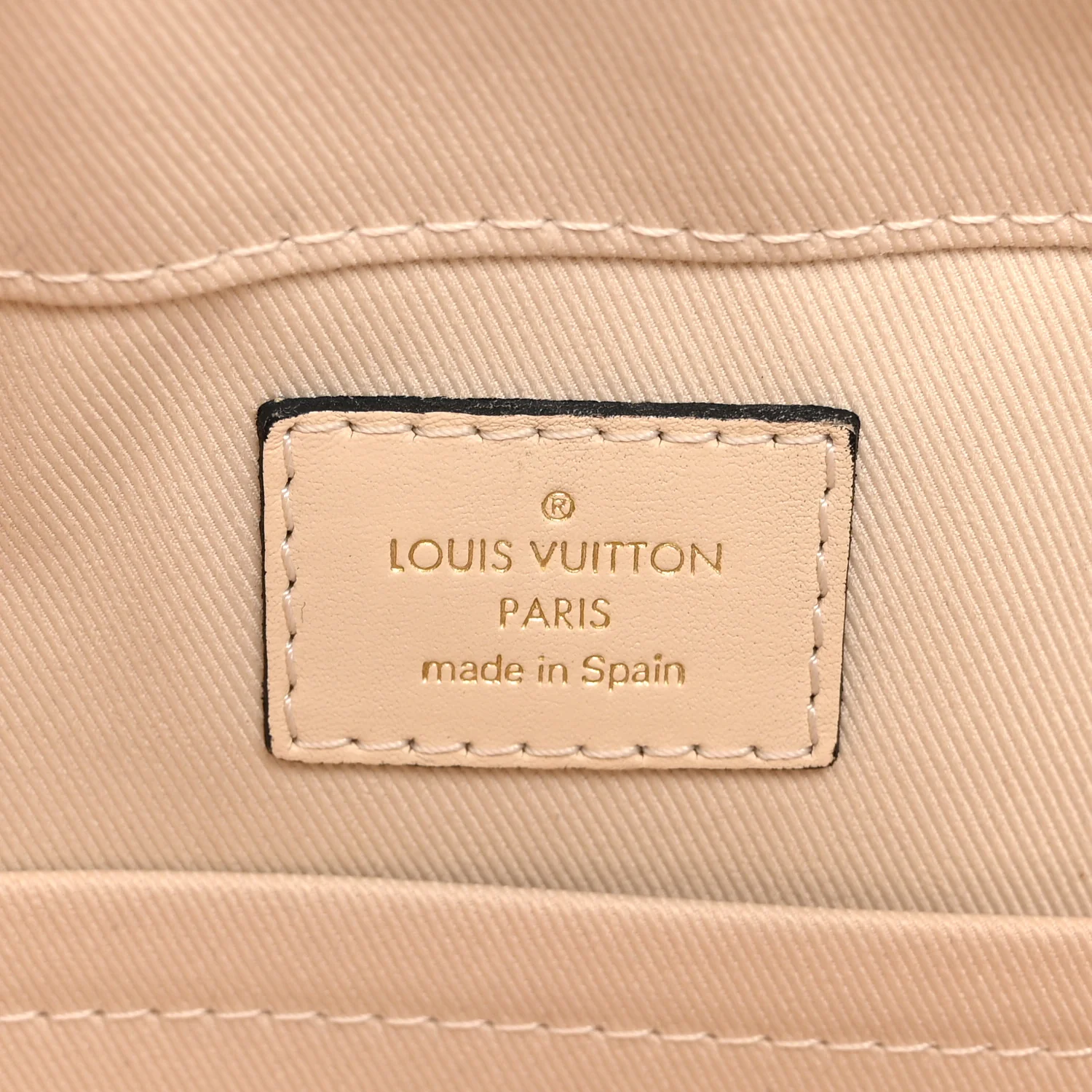 Monogram Saintonge Creme - Top Club