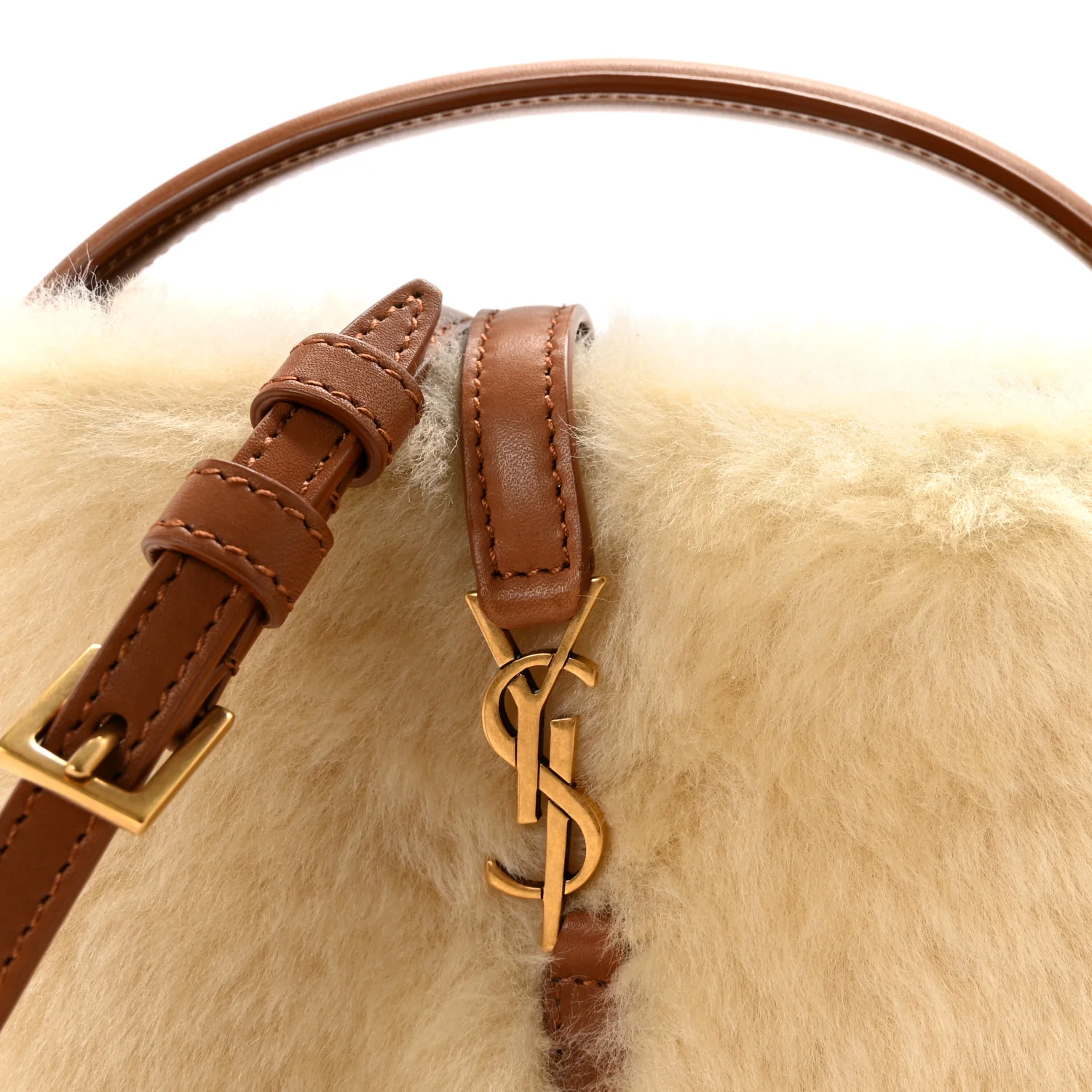 Shearling Le 37 Mini Bucket Bag Cream - Top Club