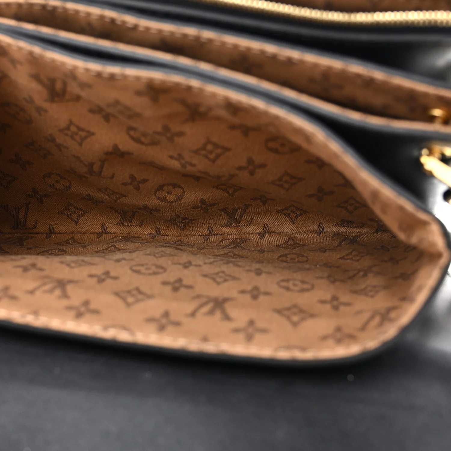 Calfskin Rendez-Vous Black - Top Club