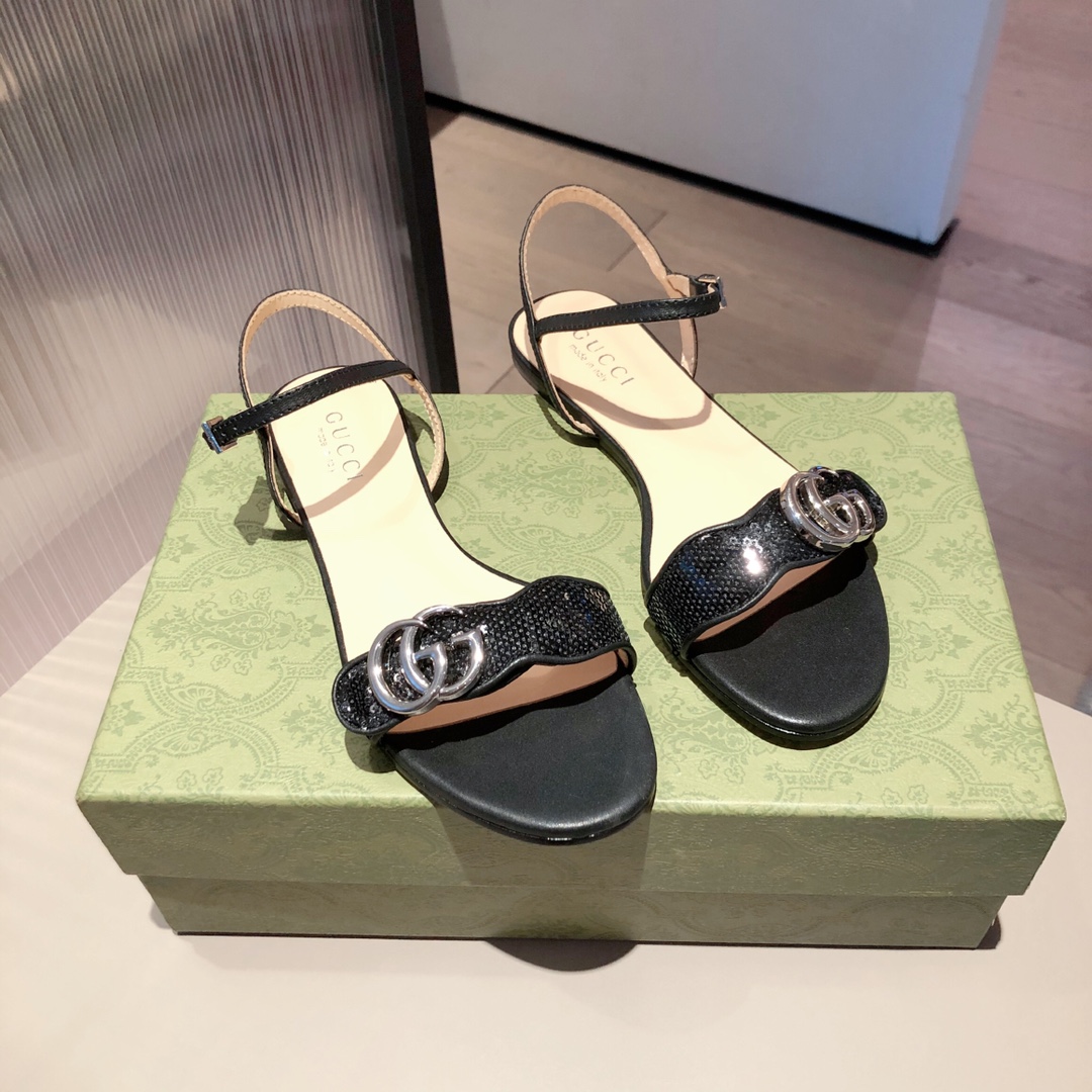 GUCCI SLIPPERS 35 - Sneaker Replica Workshop
