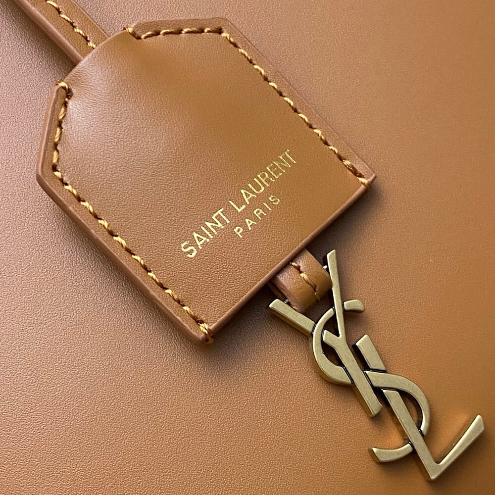 MINI TOY SHOPPING SAINT LAURENT IN BOX LEATHER - Top Club