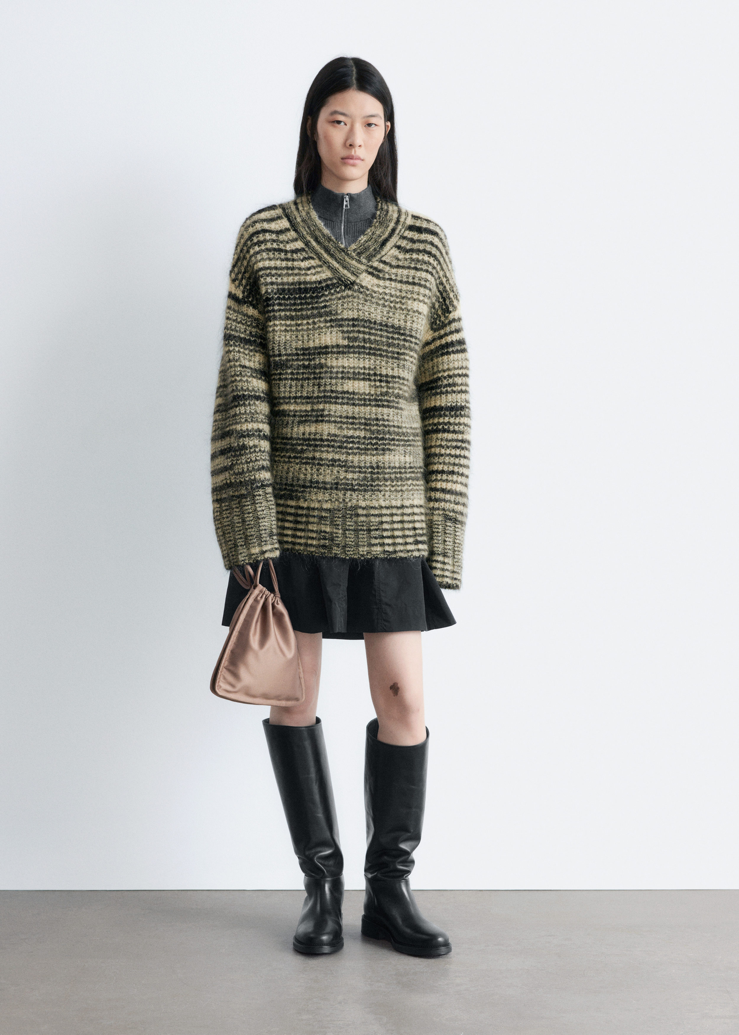& Other Stories MOHAIR-BLEND V-NECK JUMPER