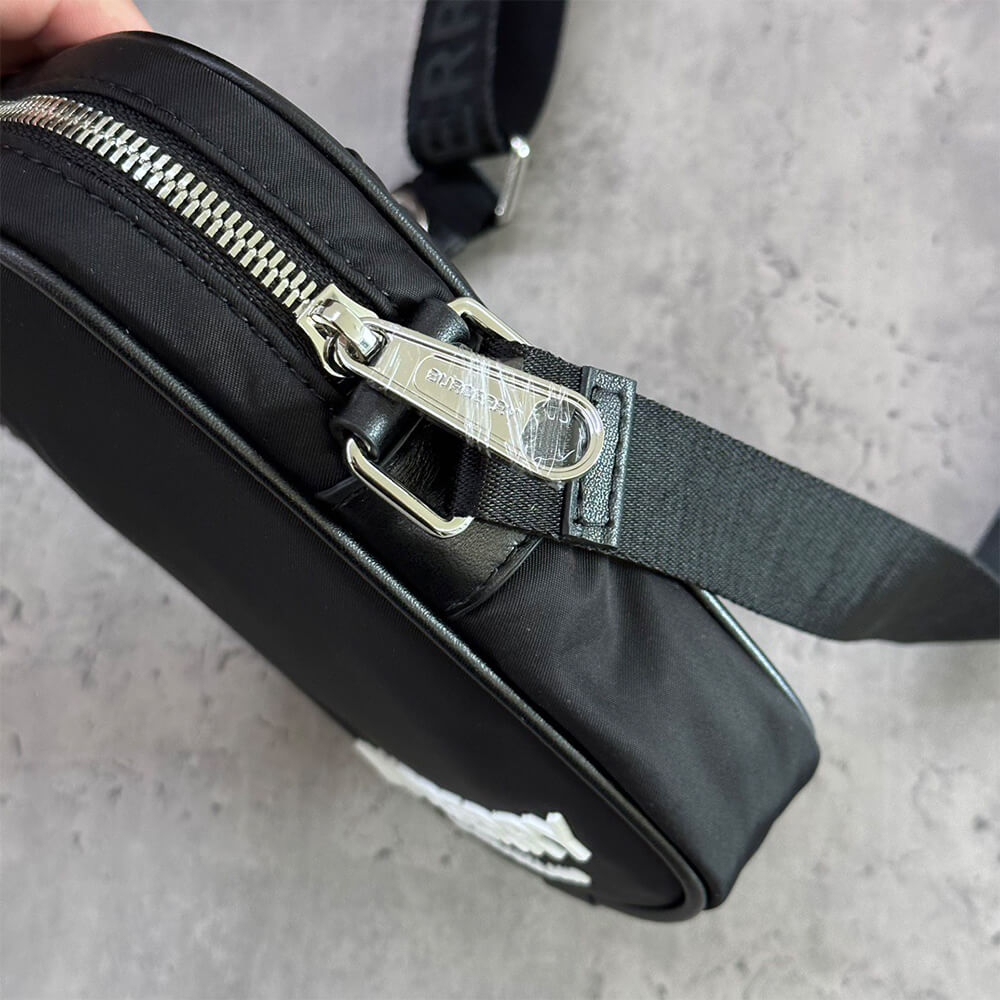 Burberry Vertical Paddy Bag - Top Club