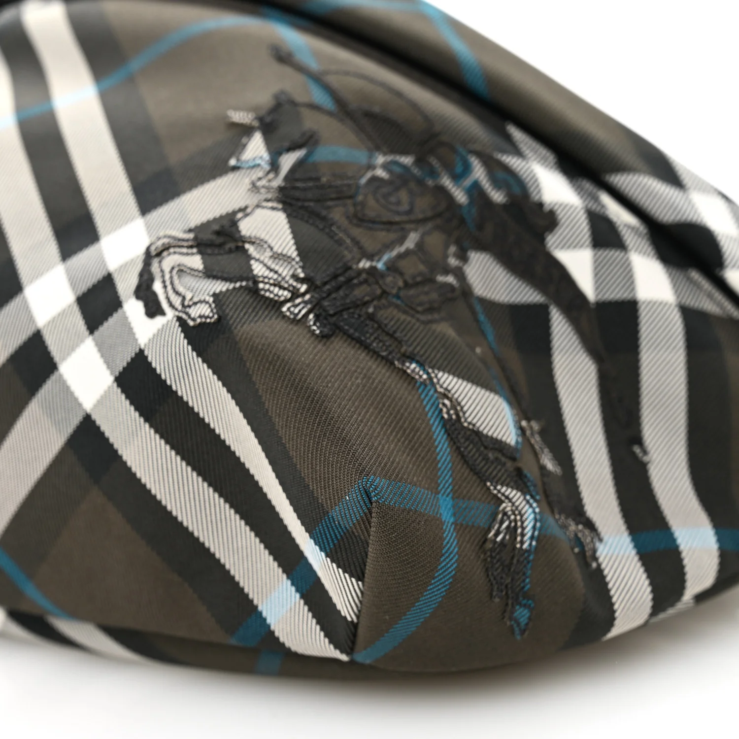 Check Essential Belt Bag Snug - Top Club