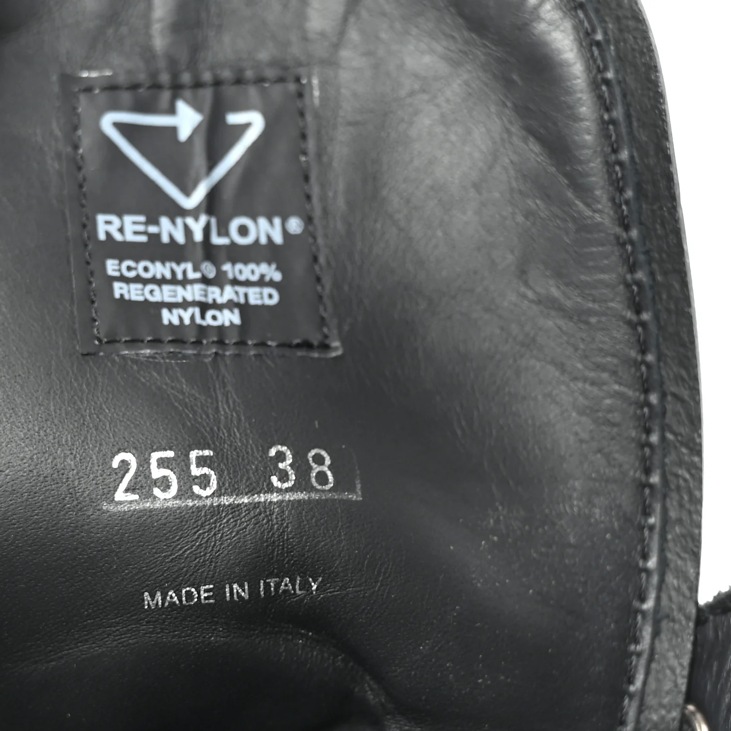 Spazzolato Rois Nylon Metal Triangle Logo Monolith Pouch Pocket 55mm Boots 38 Black - Top Club