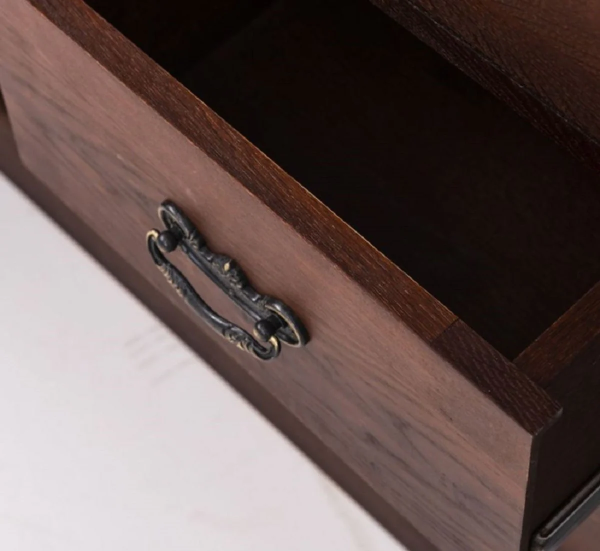 Country house style double sink cabinet with 2 ceramic sinks dark brown / white 150 x 51 x H. 91 cm - Solid wood bathroom furniture in country house style - Country house style furniture