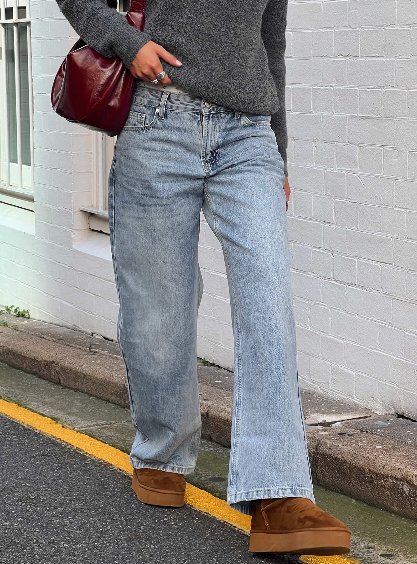 Serenitia Mid Rise Straight Leg Jeans Light Wash Tall