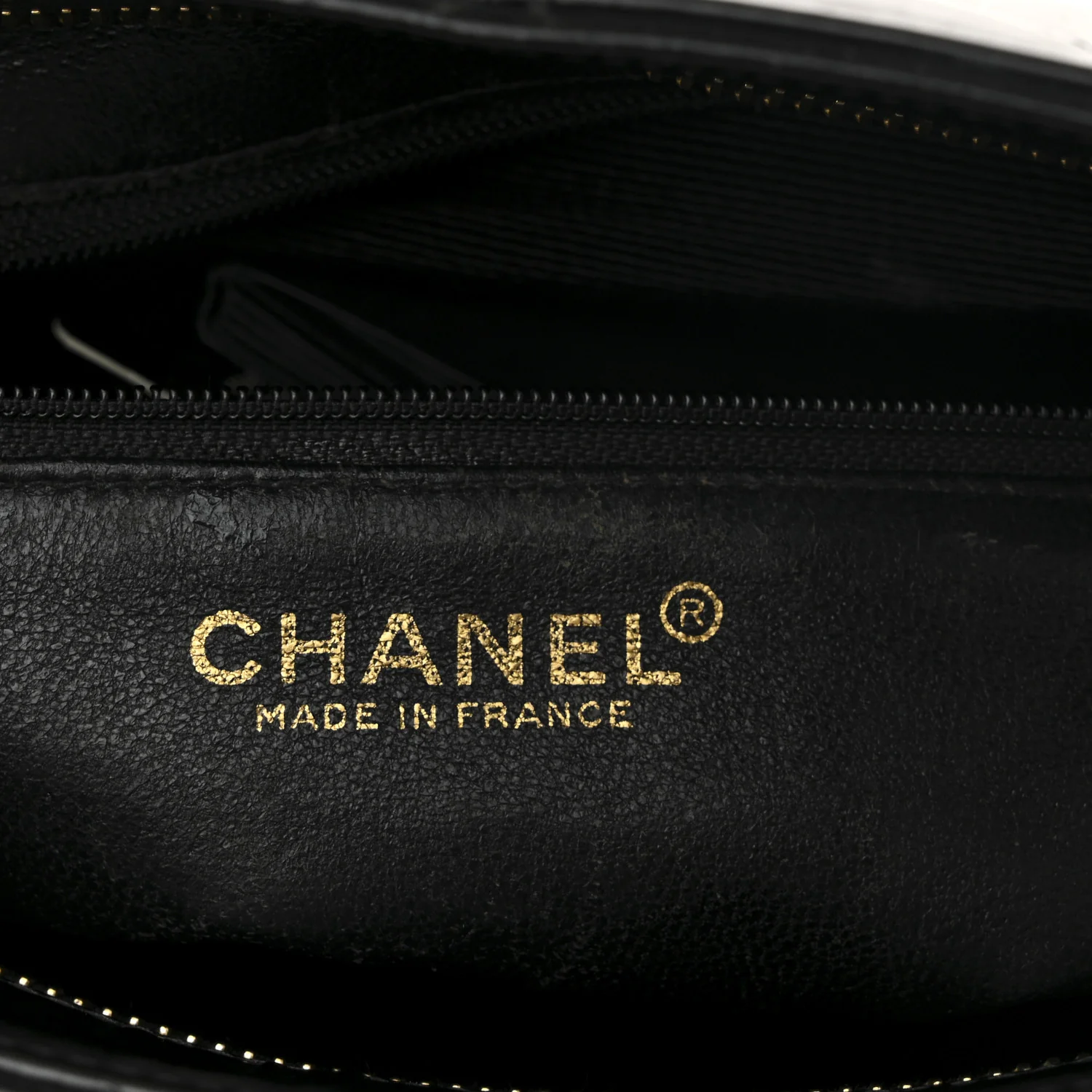 Patent Medallion Tote Black - Top Club