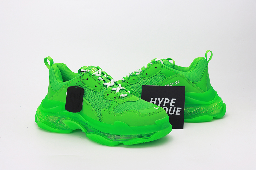 BALENCIAGA TRIPLE S CRYSTAL GREEN - Sneaker Replica Workshop