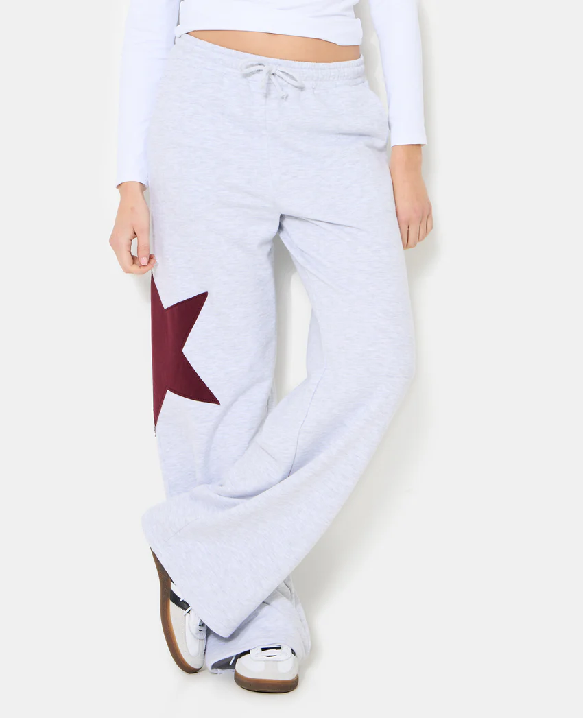 Pimkie Pantalon large en molleton avec étoile contrastée