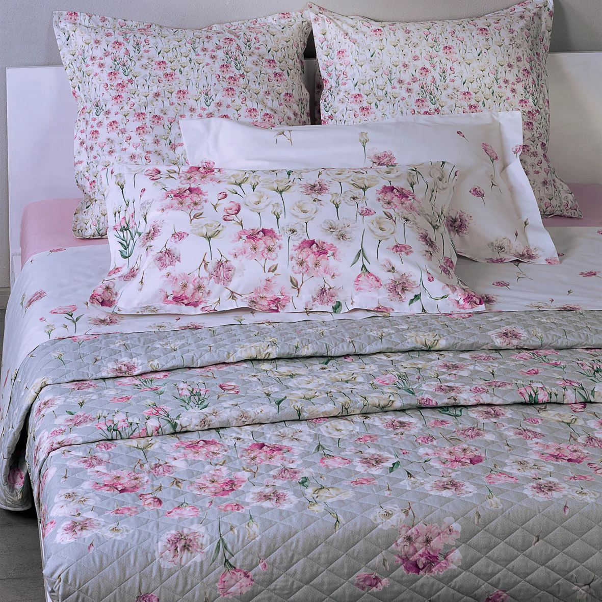 Copriletto Trapuntato In Percalle Lisianthus Singolo