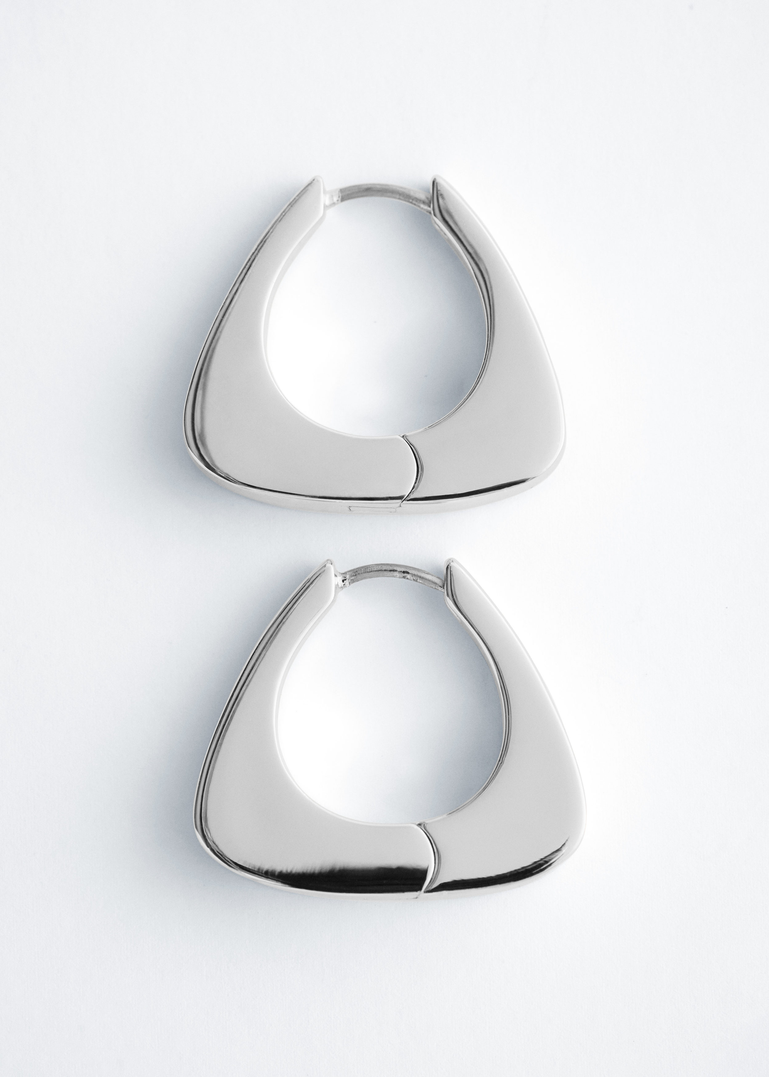 & Other Stories CHUNKY TRIANGLE HOOP EARRINGS
