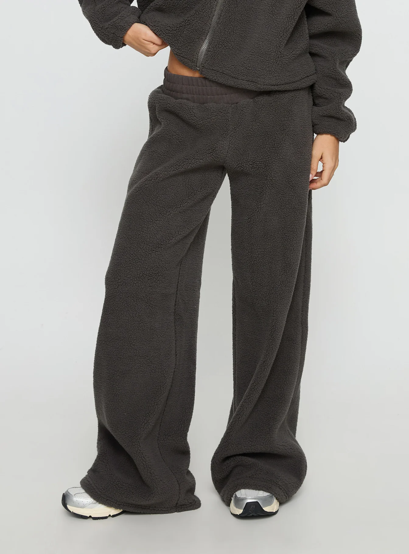 Siberia Fleece Track Pant Charcoal