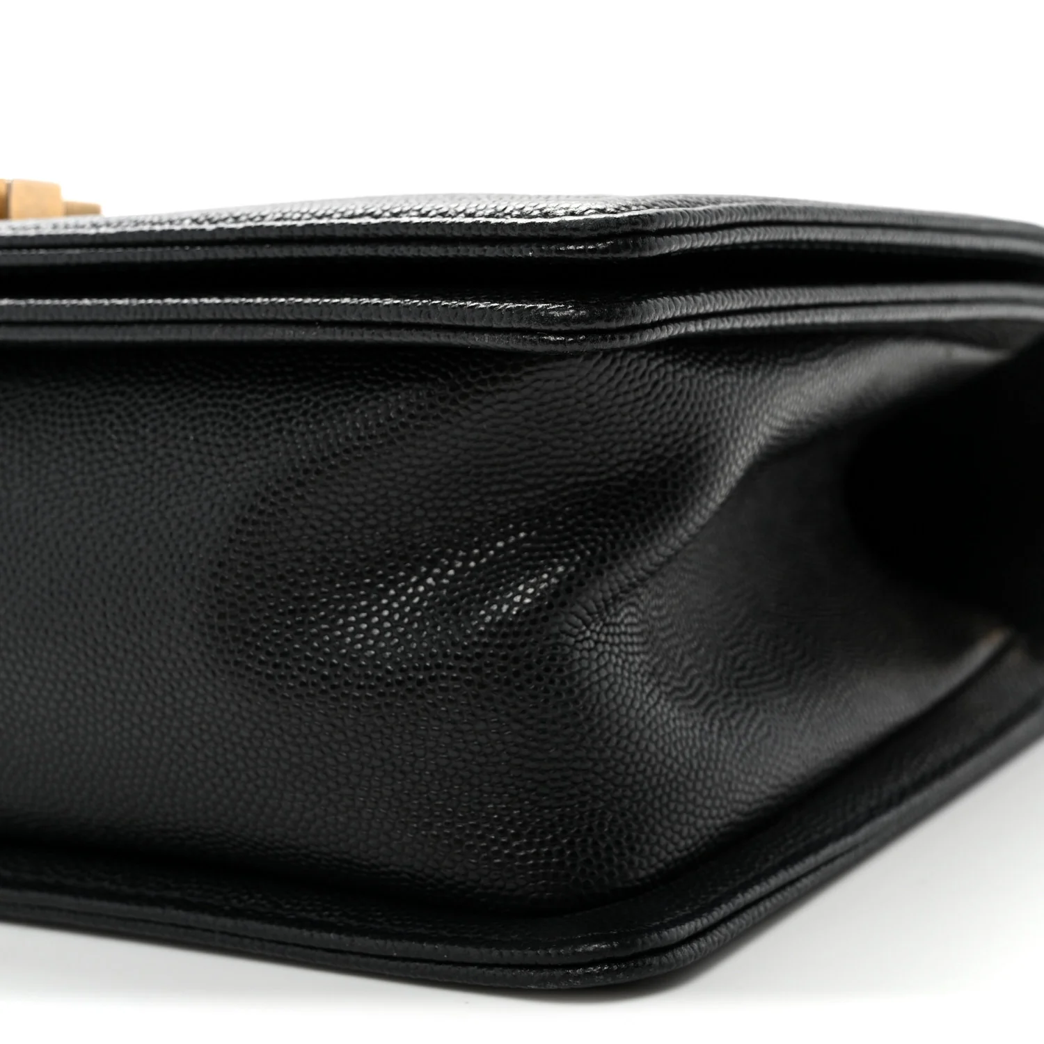 Caviar Quilted Medium Boy Flap Black - Top Club