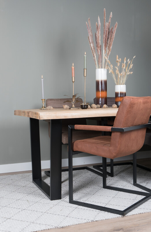 tafel Uvra 180cm boom