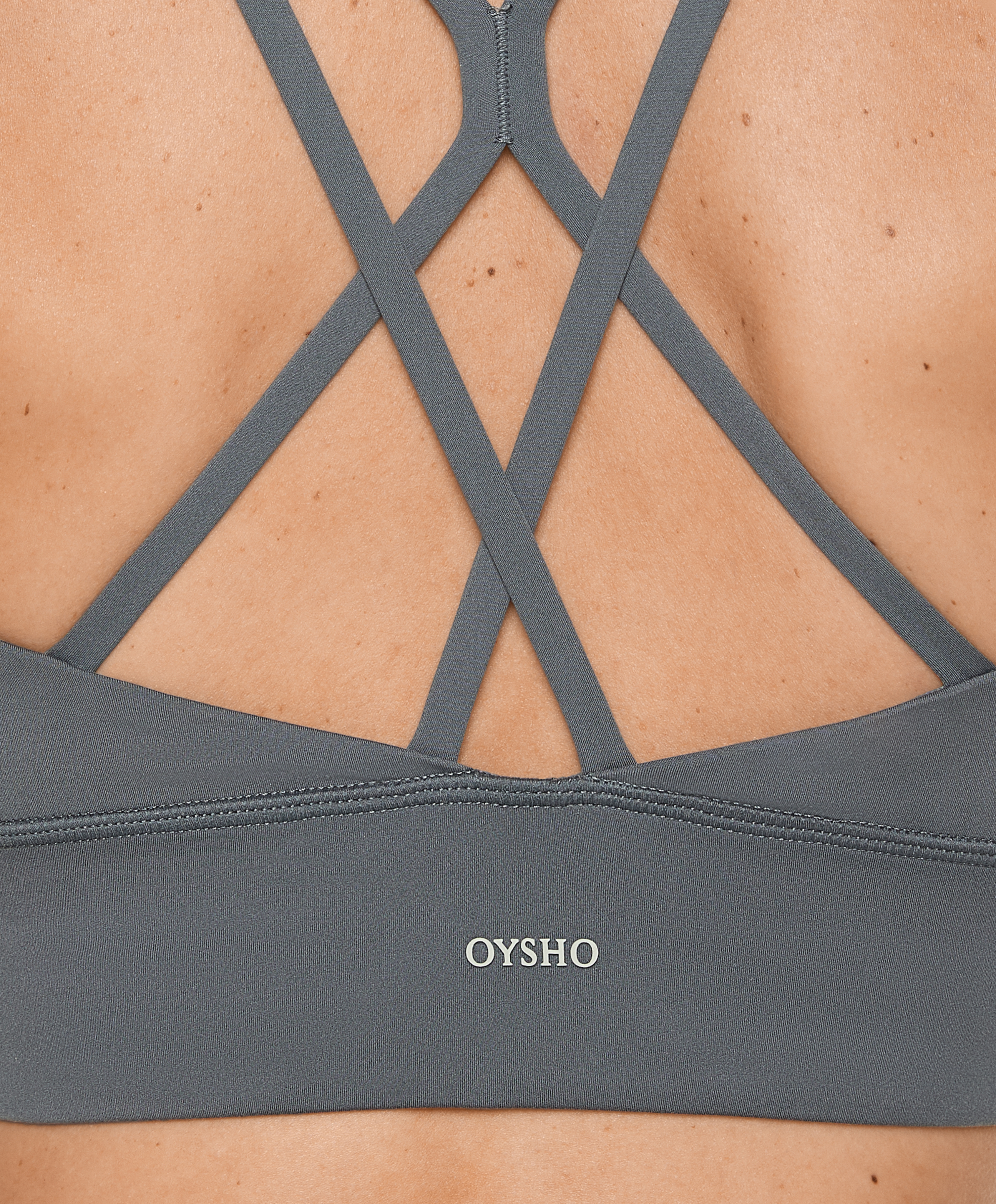 OYSHO Medium-support comfortlux sports bra with cups