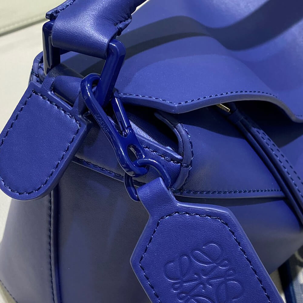 LOEWE Small Puzzle Bag - Top Club