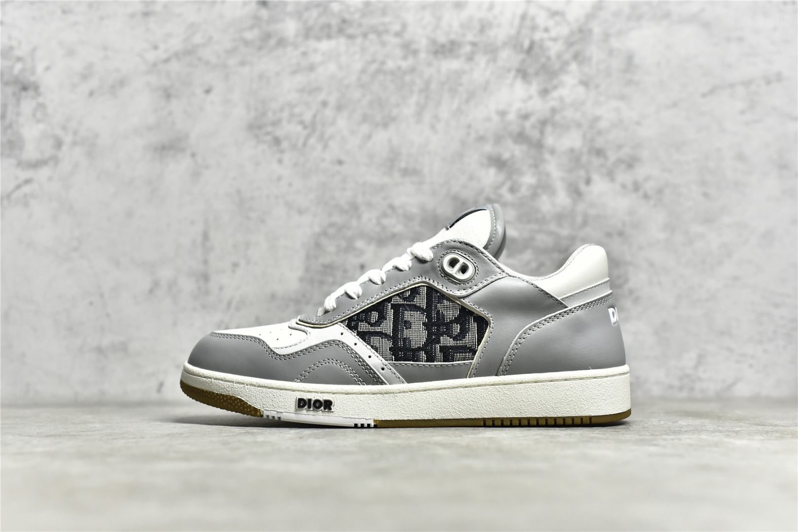 Dior B27 Sneakers Low-Top Gray (AA Version) - Sneaker Replica Workshop