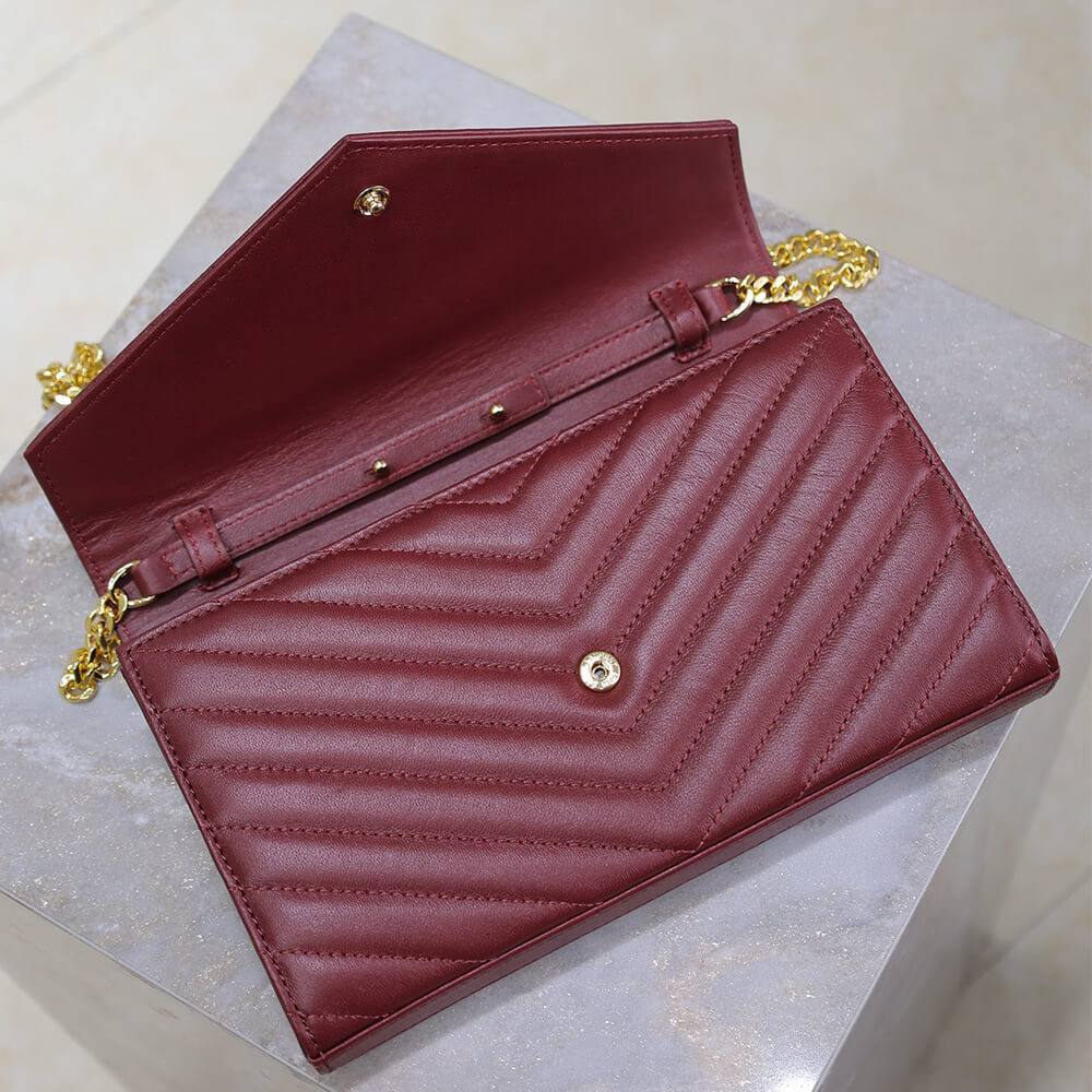 YSL cassandre chain wallet in lambskin - Top Club