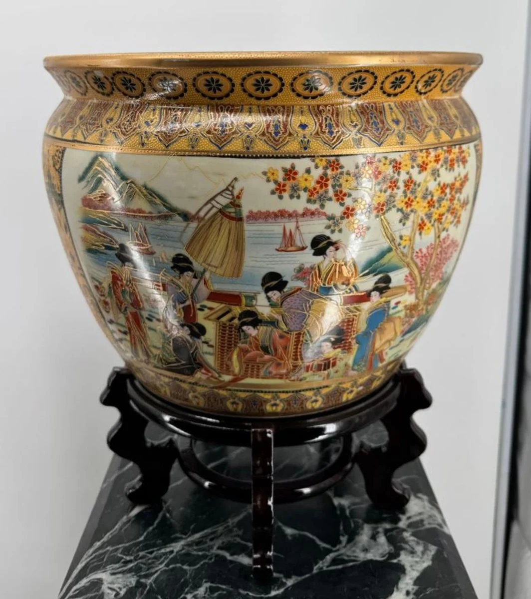 Antique style porcelain flower planter with wooden stand - Chinese style plant pot
