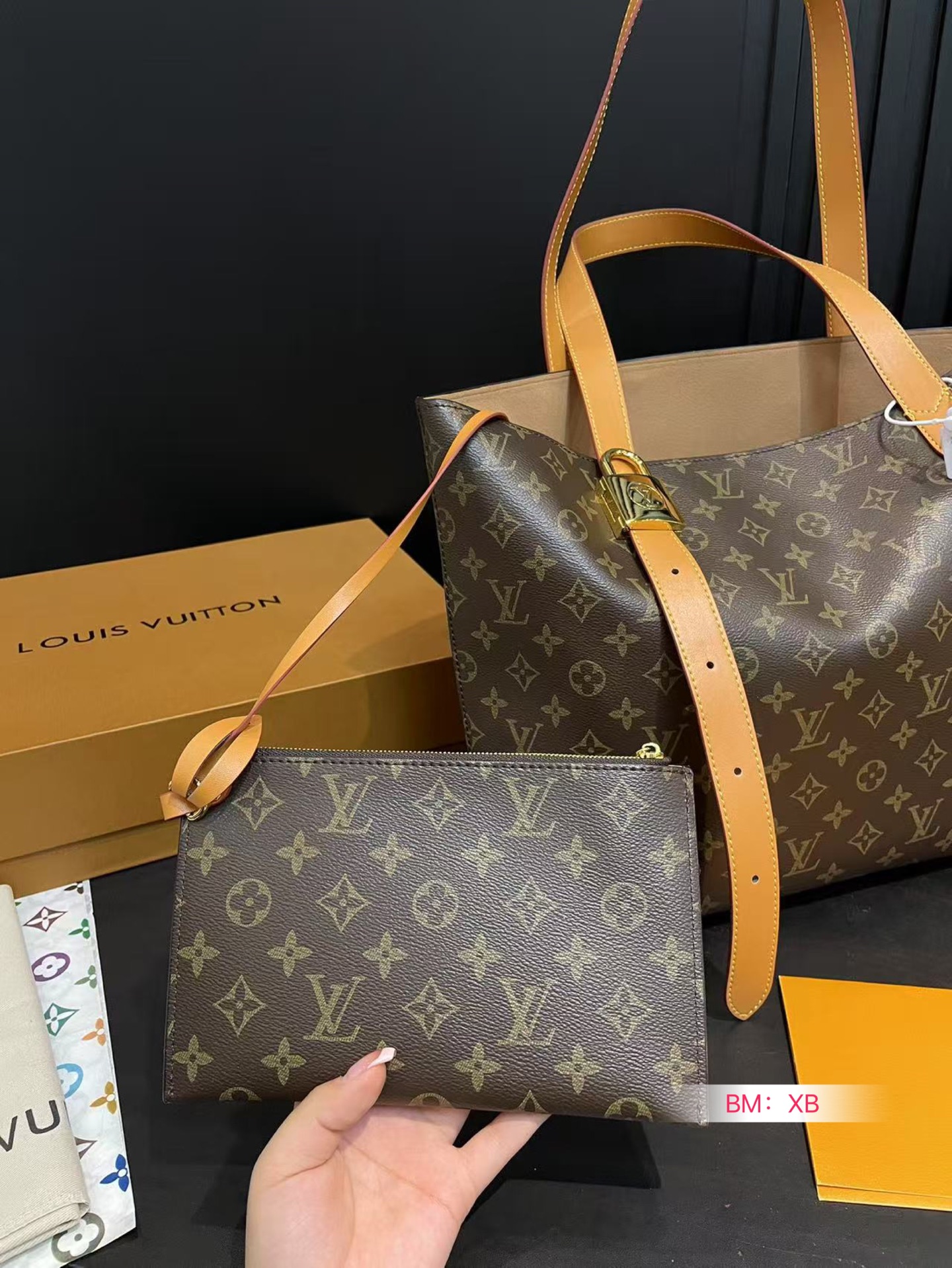 Louis new arrival tote bag size: 44*30 cm - Top Club