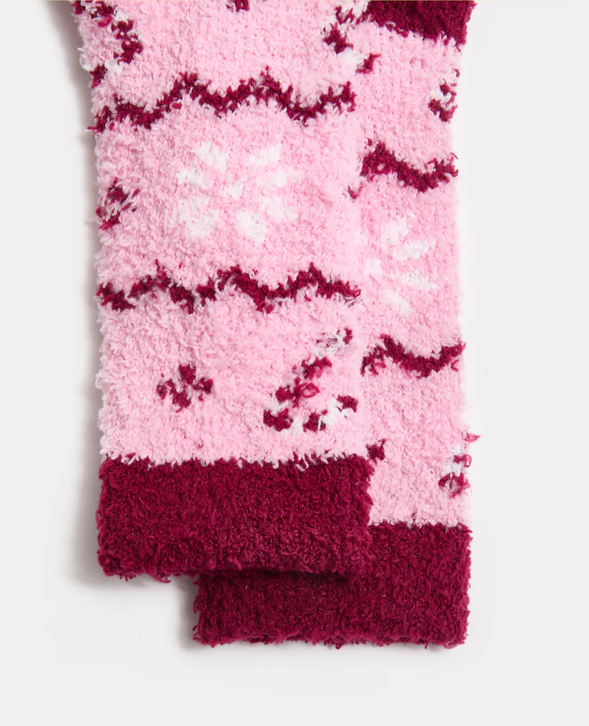 Pimkie Paire de chaussettes fluffy avec motifs de Noël
