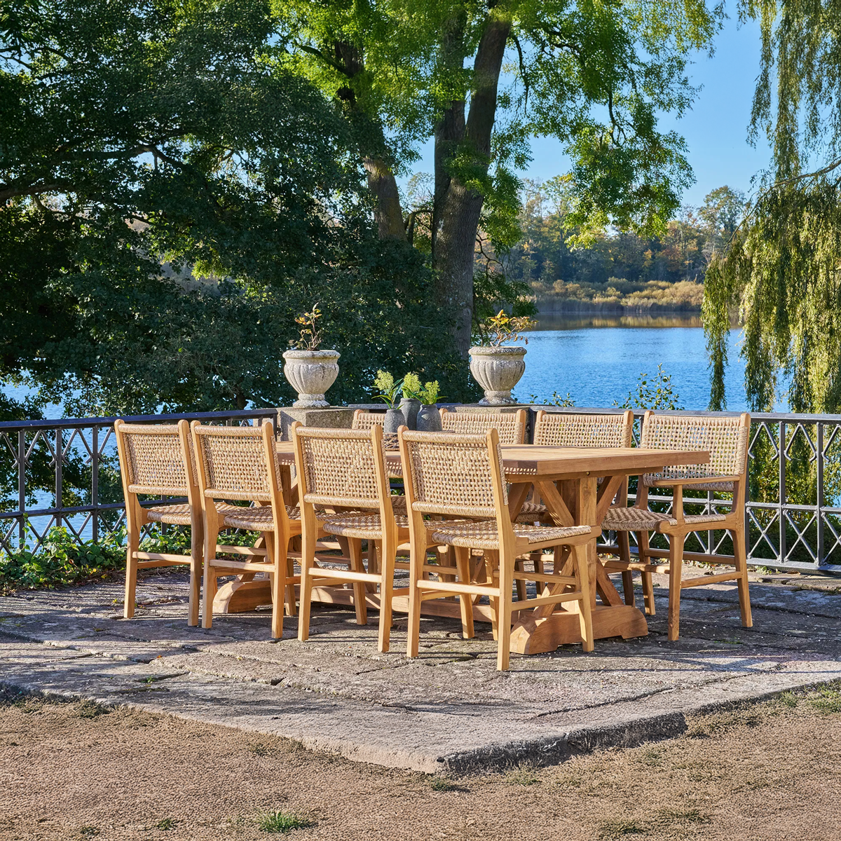 Houten tuinstoel Elodie - met armleuningen Naturel