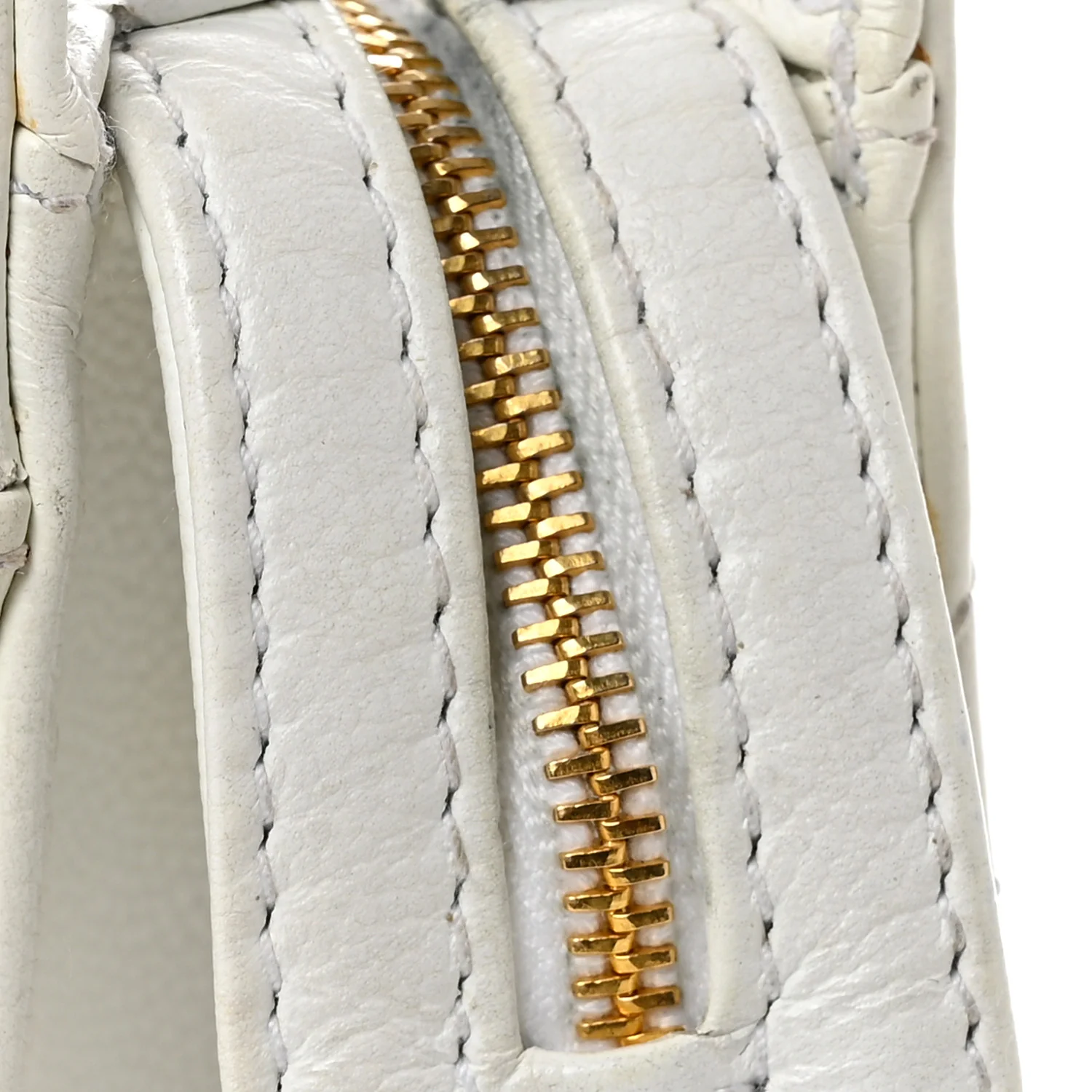 Caviar Quilted Shoulder Bag White - Top Club