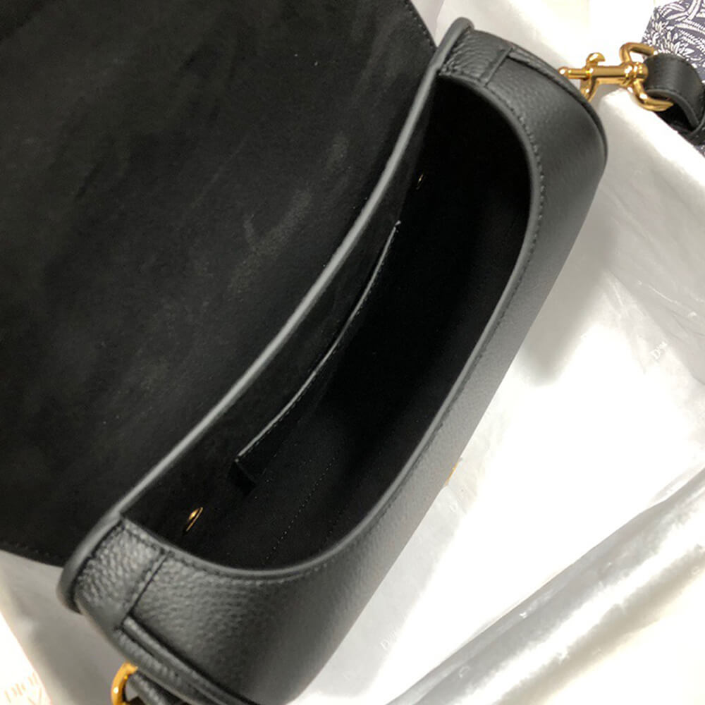 MEDIUM D BOBBY BAG size: 22*17*6 cm - Top Club