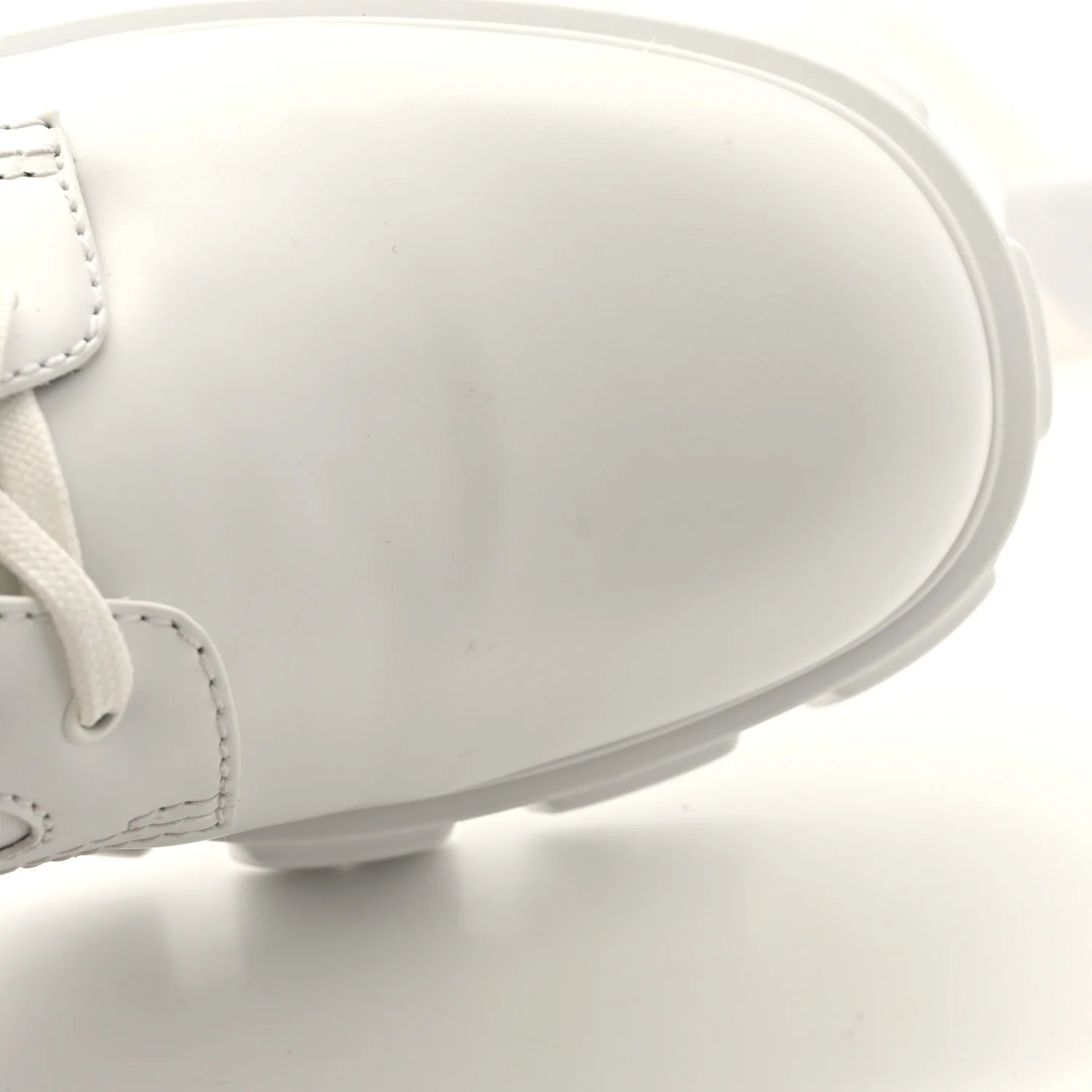 Spazzolato Rois Re-Nylon Metal Triangle Logo Monolith Pouch Pocket 55mm Boots 40 White - Top Club