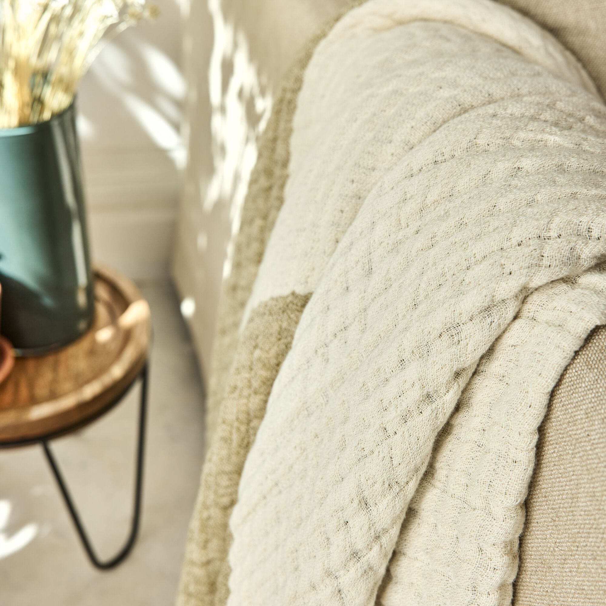 ESTRELA - Plaid gaufré à carreaux en lin et coton 130x170cm - vert mousse