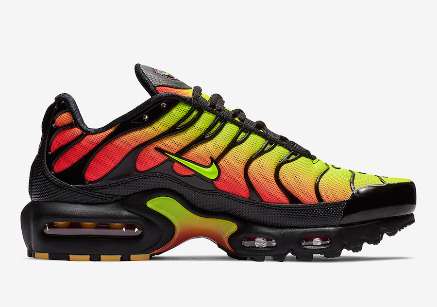 Air Max Plus  Volt  AQ9979-001 - Sneaker Replica Workshop
