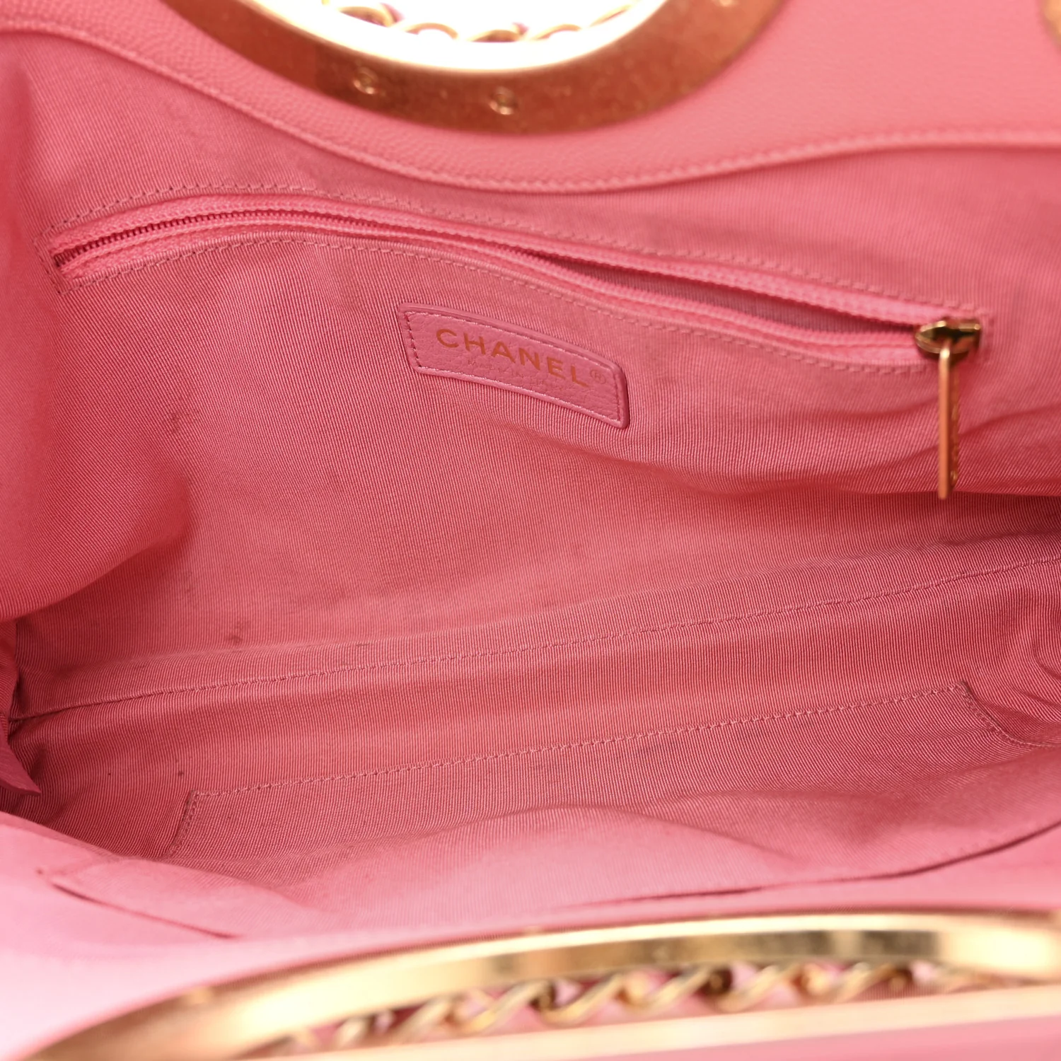 Caviar Quilted A Real Catch Clutch Pink - Top Club