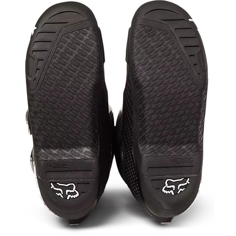 Instincts boots