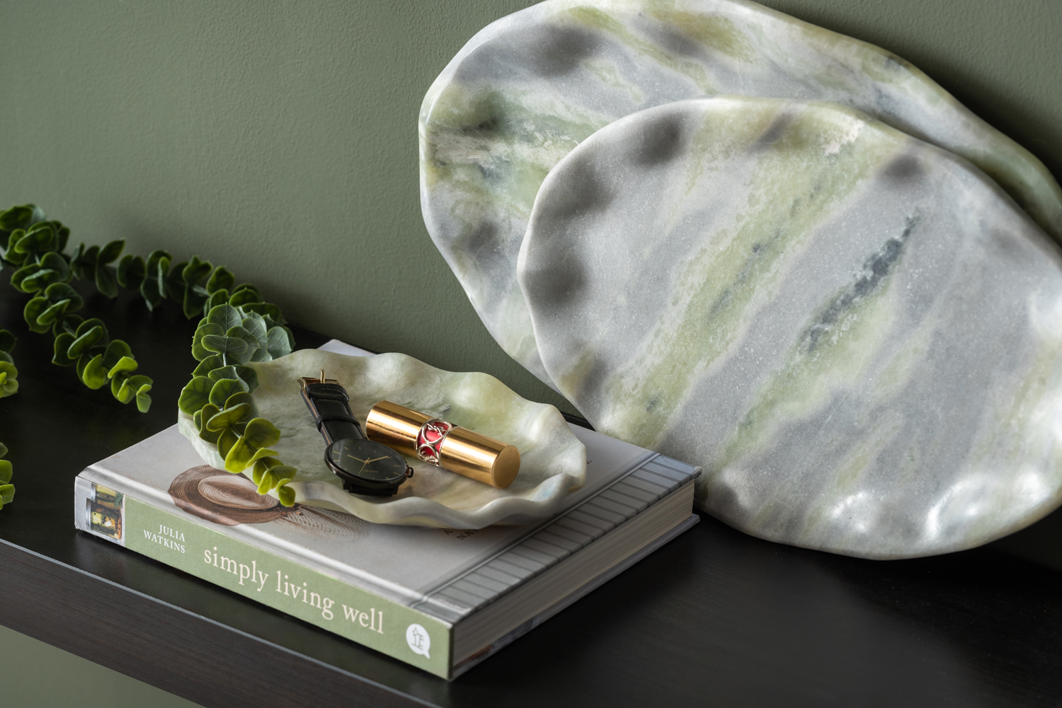 Tray Waved oval large marble himalayan green