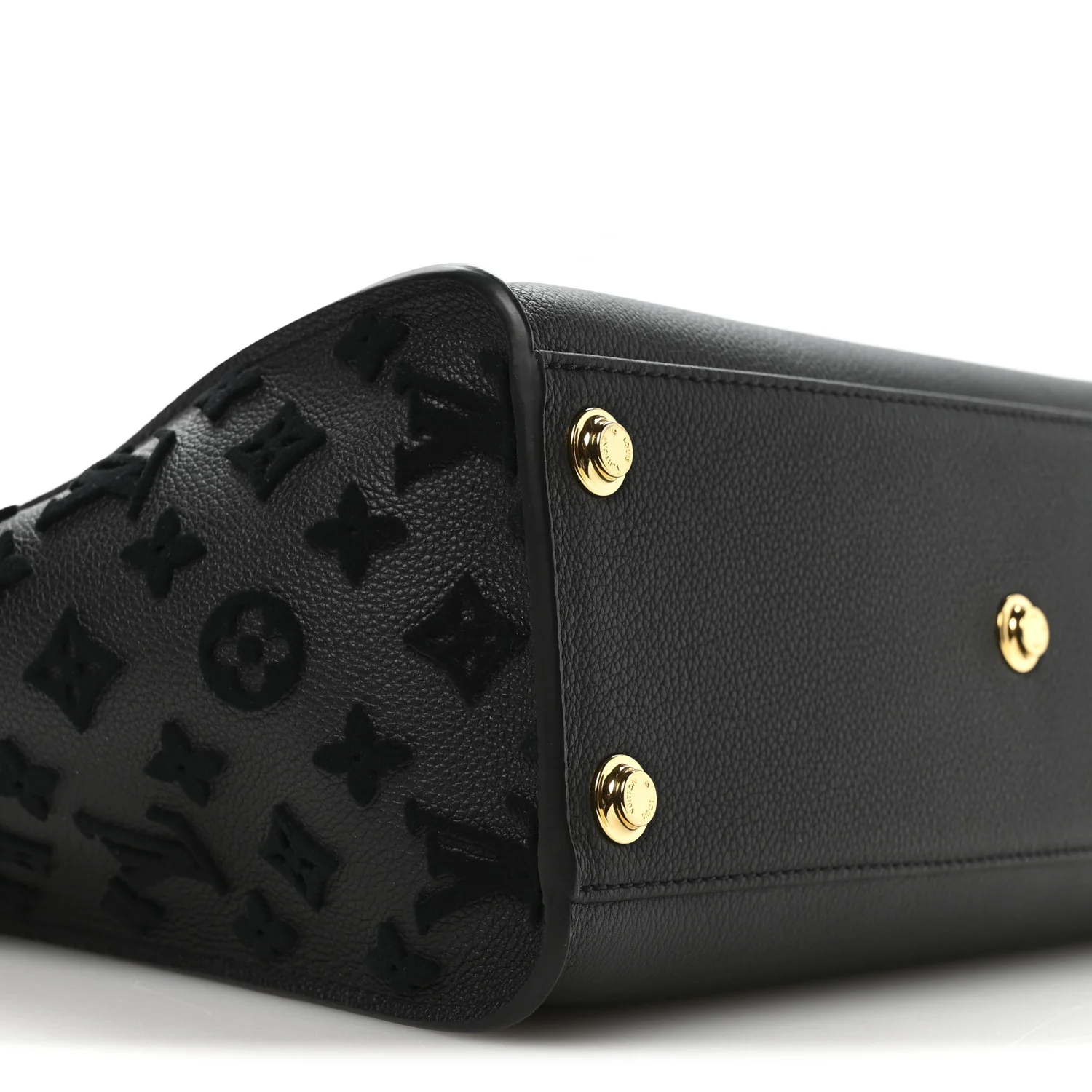 Calfskin Monogram Tufting On My Side Black - Top Club