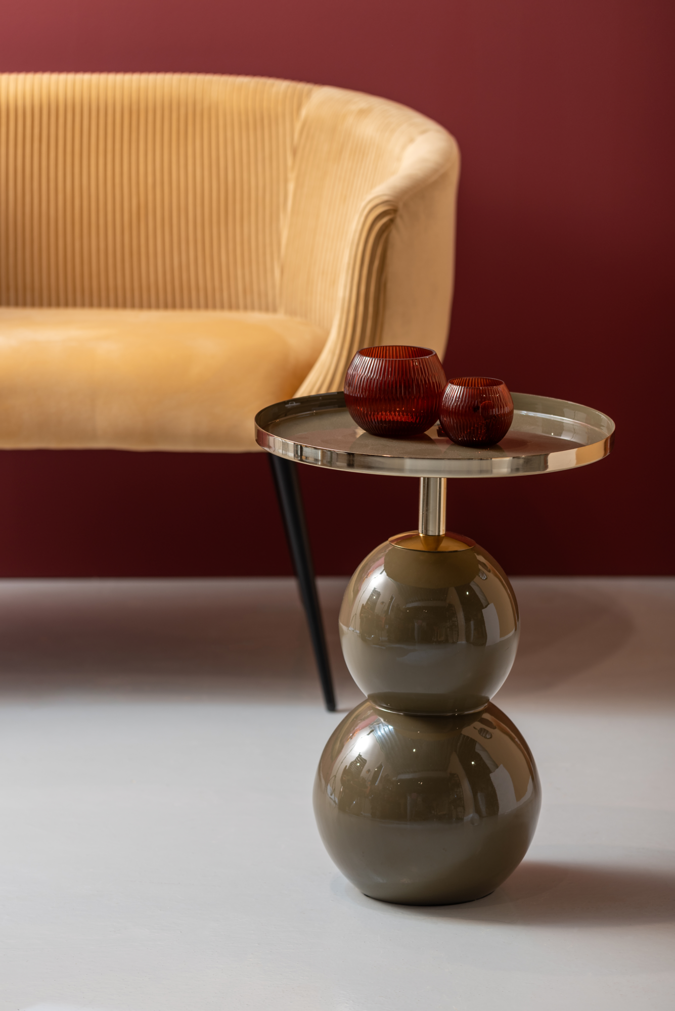 Side table Nora iron enamel moss green