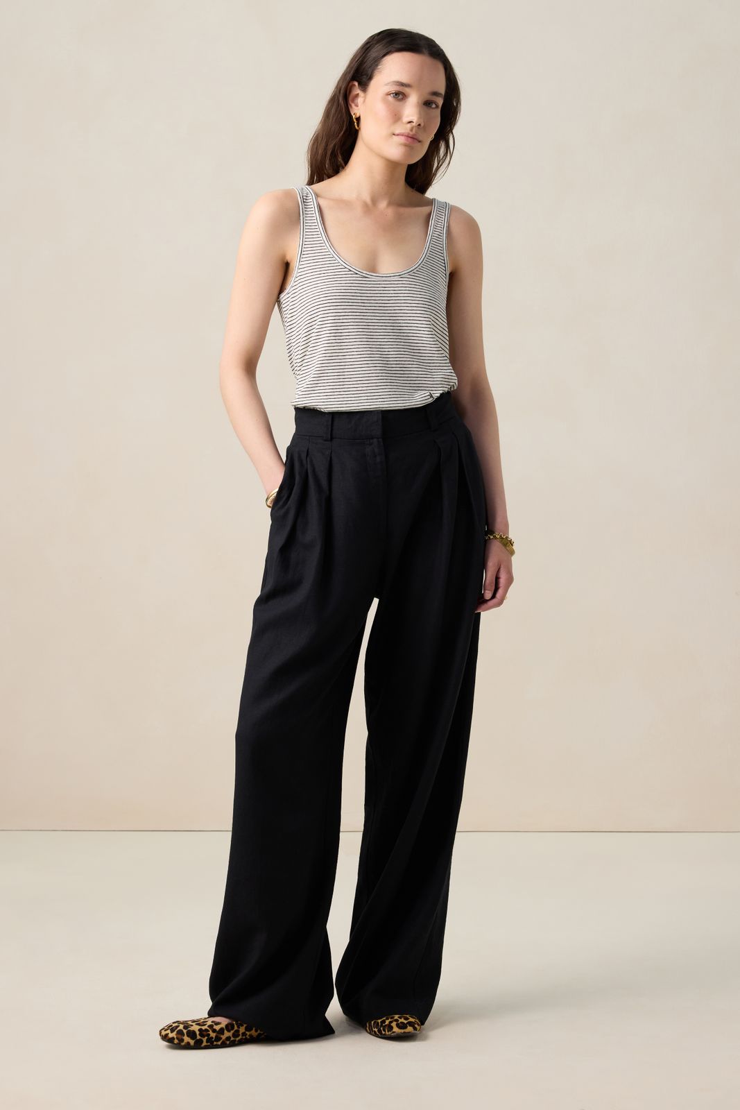 Zwart gestreept singlet