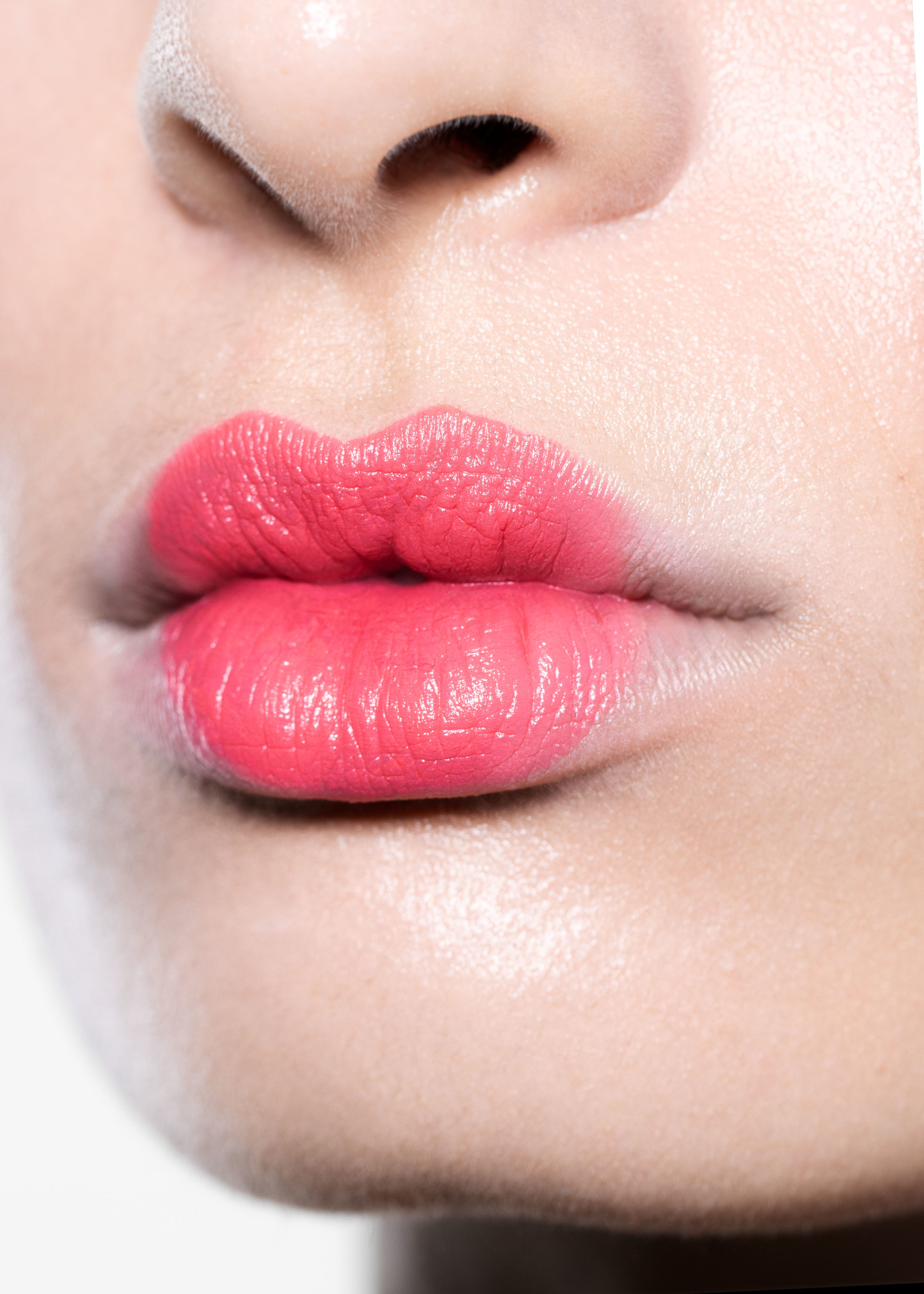 & Other Stories STRAWBERRY FLAME MATTE LIP COLOUR